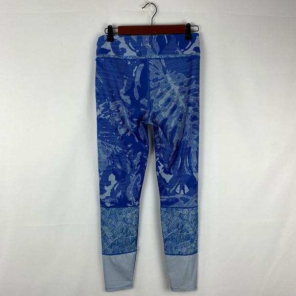 Women's Joy Lab Blue Leaf Patterned Mid Rise Athletic Leggings Size Medium - Picture 3 of 5